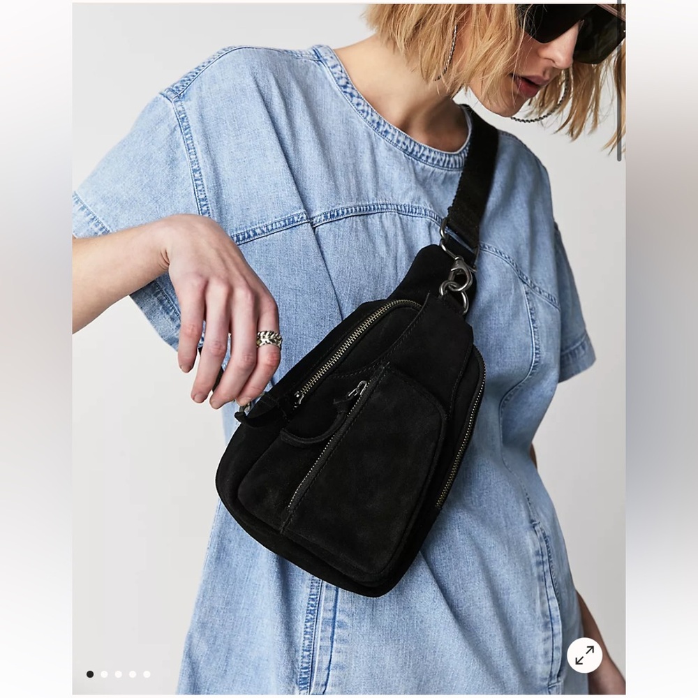 Set of tow~FREE PEOPLE Retired Hudson Sling bag